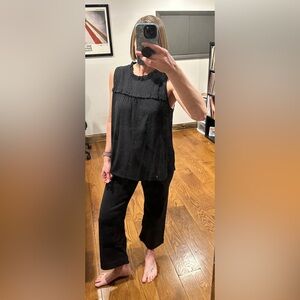 LOFT Black Ruffled Sleeveless Blouse